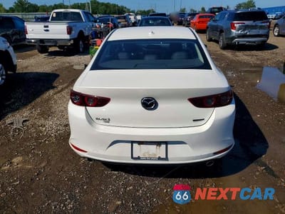 Zdjęcie 6 z 13 samochodu: 2019 MAZDA 3 PREMIUM VIN:JM1BPBEM0K1131101 - miniatura