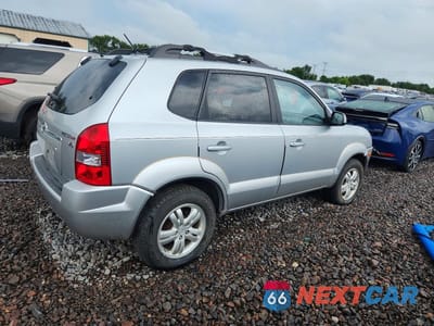 Trzecie zdjęcie samochodu z tyłu: 2007 HYUNDAI TUCSON VIN:KM8JN72D57U607010 - miniatura