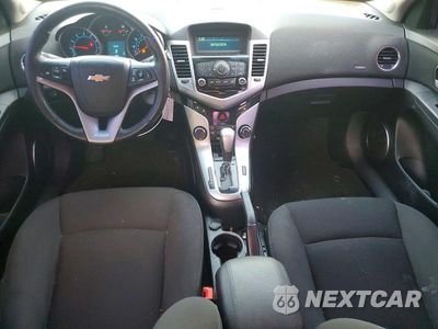 Zdjęcie 8 z 12 samochodu: 2011 CHEVROLET CRUZE LT VIN:1G1PF5S9XB7111647 - miniatura