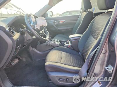Zdjęcie 7 z 13 samochodu: 2018 NISSAN ROGUE SV VIN:5N1AT2MV0JC786455 - miniatura