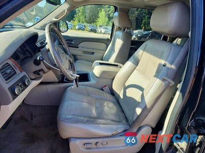 Zdjęcie 7 z 12 samochodu: 2011 GMC YUKON SLT VIN:1GKS2CE09BR351733 - miniatura