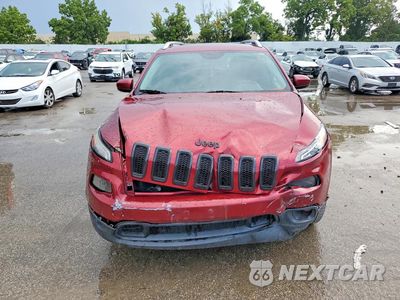 Piąte zdjęcie samochodu w środku: 2014 JEEP CHEROKEE LATITUDE VIN:1C4PJMCB5EW268398 - miniatura