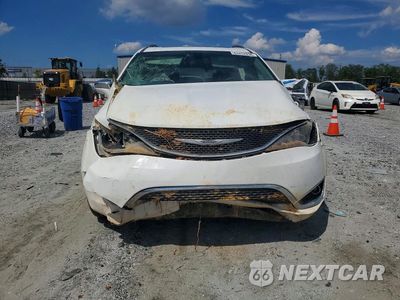 Piąte zdjęcie samochodu w środku: 2020 CHRYSLER PACIFICA LIMITED VIN:2C4RC1GG0LR177133 - miniatura