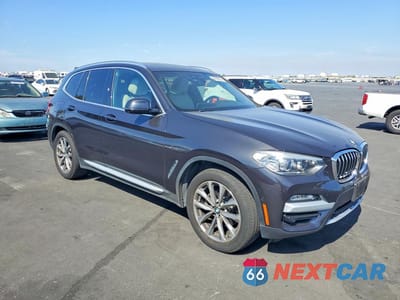 Czwarte zdjęcie samochodu z boku: 2019 BMW X3 XDRIVE30I VIN:5UXTR9C58KLR03947 - miniatura
