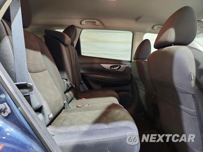 Zdjęcie 10 z 12 samochodu: 2016 NISSAN ROGUE SV VIN:KNMAT2MV4GP642400 - miniatura