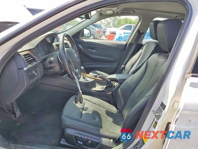 Zdjęcie 7 z 12 samochodu: 2015 BMW 3ER XI SULEV VIN:WBA3B5G59FNS18422 - miniatura