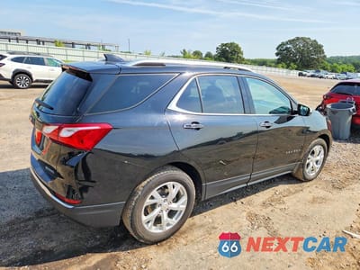 Trzecie zdjęcie samochodu z tyłu: 2018 CHEVROLET EQUINOX PREMIER VIN:2GNAXMEV3J6218185 - miniatura