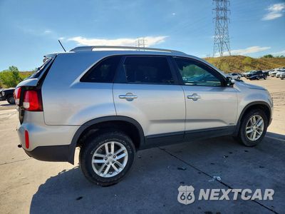 Trzecie zdjęcie samochodu z tyłu: 2014 KIA SORENTO LX VIN:5XYKTDA61EG515942 - miniatura