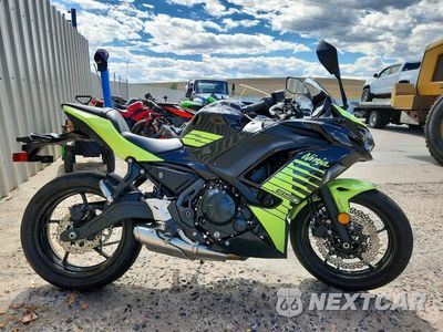 2026 KAWASAKI EX650 P ML5EXEP13TDAH8730 - główne zdjęcie licytacji z USA - miniatura