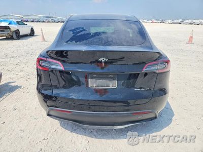 Zdjęcie 6 z 13 samochodu: 2023 TESLA MODEL Y VIN:7SAYGDEE8PA047637 - miniatura