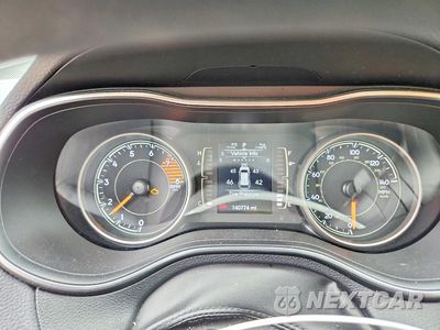 Zdjęcie 9 z 14 samochodu: 2019 JEEP CHEROKEE LATITUDE VIN:1C4PJLCX9KD285511 - miniatura