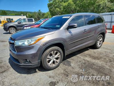 2015 TOYOTA HIGHLANDER XLE 5TDJKRFH0FS195510 - główne zdjęcie licytacji z USA - miniatura