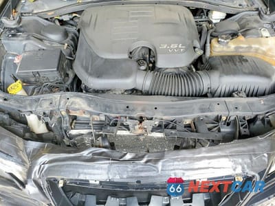 Zdjęcie 11 z 12 samochodu: 2014 CHRYSLER 300C VIN:2C3CCAKG8EH243969 - miniatura