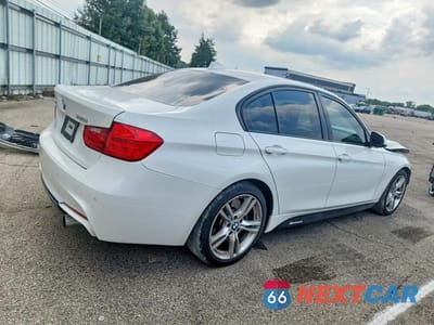 Trzecie zdjęcie samochodu z tyłu: 2014 BMW 335 XI VIN:WBA3B9G53ENR92638 - miniatura