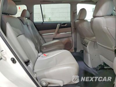 Zdjęcie 11 z 14 samochodu: 2013 TOYOTA HIGHLANDER SE VIN:5TDBK3EH0DS231230 - miniatura