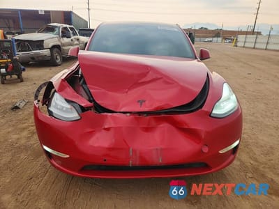 Piąte zdjęcie samochodu w środku: 2021 TESLA MODEL Y VIN:5YJYGDEE5MF267846 - miniatura