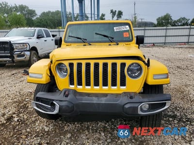 Piąte zdjęcie samochodu w środku: 2021 JEEP WRANGLER UNLIMITED SAHARA 4XE VIN:1C4JJXP6XMW698768 - miniatura