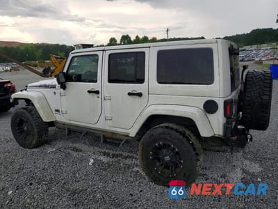 Drugie zdjęcie samochodu z przodu: 2014 JEEP WRANGLER UNLIMITED SAHARA VIN:1C4HJWEG8EL182450 - miniatura