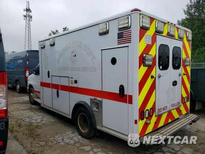 Drugie zdjęcie samochodu z przodu: 2017 FORD ECONOLINE E450 SD AMBULANCE VIN:1FDXE4FS3HDC32401 - miniatura