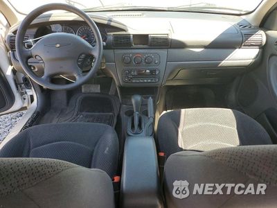 Zdjęcie 8 z 12 samochodu: 2004 CHRYSLER SEBRING LX VIN:1C3EL46X64N210057 - miniatura