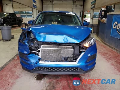 Piąte zdjęcie samochodu w środku: 2020 HYUNDAI TUCSON SE VIN:KM8J2CA46LU204053 - miniatura