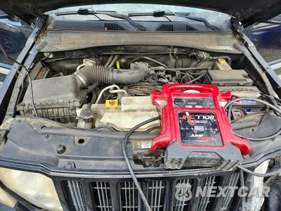 Zdjęcie 11 z 13 samochodu: 2010 JEEP LIBERTY SPORT VIN:1J4PN2GK7AW101046 - miniatura