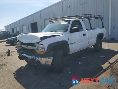 2002 CHEVROLET SILVERADO C2500 HEAVY DUTY 1GCHC24U32Z259888 - główne zdjęcie licytacji z USA - miniatura