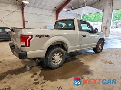 Trzecie zdjęcie samochodu z tyłu: 2016 FORD F150 VIN:1FTMF1E85GFA80827 - miniatura