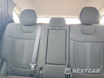 Zdjęcie 10 z 13 samochodu: 2025 HYUNDAI TUCSON SEL VIN:5NMJBCDE5SH495529 - miniatura
