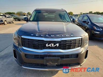 Piąte zdjęcie samochodu w środku: 2022 KIA TELLURIDE S VIN:5XYP6DHC9NG242077 - miniatura