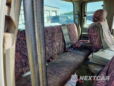 Zdjęcie 10 z 12 samochodu: 2003 FORD F250 SUPER DUTY VIN:3FTNX21S83MB31529 - miniatura