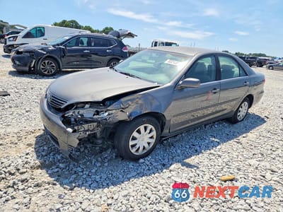 2005 TOYOTA CAMRY LE 4T1BE32K45U518182 - główne zdjęcie licytacji z USA - miniatura