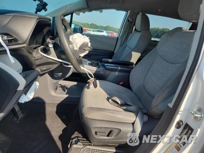 Zdjęcie 7 z 13 samochodu: 2022 TOYOTA SIENNA LE VIN:5TDKRKEC0NS076898 - miniatura
