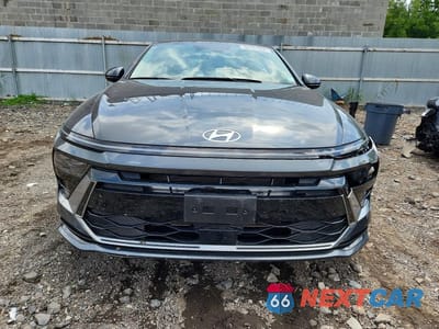 Piąte zdjęcie samochodu w środku: 2025 HYUNDAI SONATA SEL VIN:KMHL64JA8SA432273 - miniatura