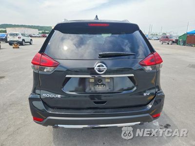 Zdjęcie 6 z 13 samochodu: 2018 NISSAN ROGUE SV VIN:KNMAT2MT1JP516405 - miniatura