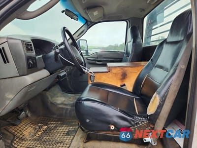 Zdjęcie 7 z 12 samochodu: 2004 FORD F250 SUPER DUTY VIN:1FDNF20L34EA27238 - miniatura
