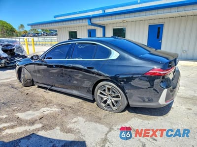 Drugie zdjęcie samochodu z przodu: 2026 BMW 530 XI VIN:WBA53FJ03TCW60502 - miniatura
