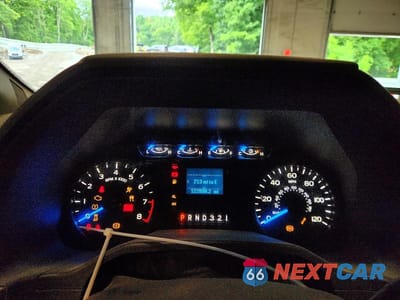 Zdjęcie 9 z 12 samochodu: 2016 FORD F150 VIN:1FTMF1E85GFA80827 - miniatura