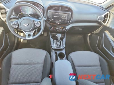 Zdjęcie 8 z 12 samochodu: 2025 KIA SOUL LX VIN:KNDJ23AU6S7928021 - miniatura