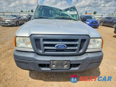 Piąte zdjęcie samochodu w środku: 2005 FORD RANGER VIN:1FTYR10D55PB07626 - miniatura