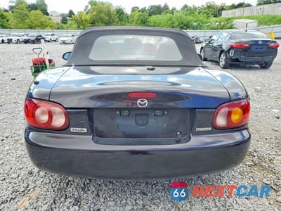 Zdjęcie 6 z 12 samochodu: 2004 MAZDA MX-5 MIATA BASE VIN:JM1NB353040401039 - miniatura