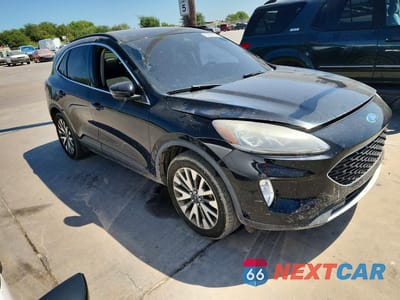 Czwarte zdjęcie samochodu z boku: 2020 FORD ESCAPE TITANIUM VIN:1FMCU9J94LUB16698 - miniatura