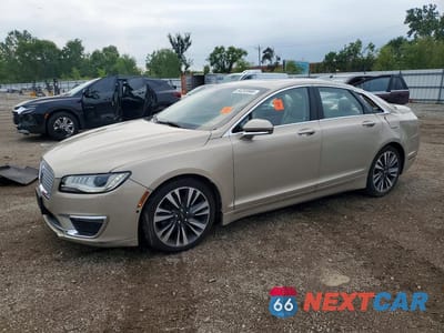 2017 LINCOLN MKZ SELECT 3LN6L5C93HR627386 - główne zdjęcie licytacji z USA - miniatura
