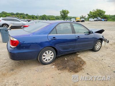 Trzecie zdjęcie samochodu z tyłu: 2006 TOYOTA CAMRY LE VIN:4T1BE30K26U157653 - miniatura