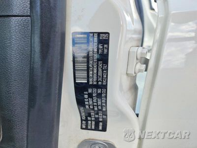 Zdjęcie 13 z 13 samochodu: 2017 JEEP RENEGADE LATITUDE VIN:ZACCJBBB9HPG34210 - miniatura