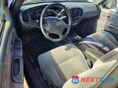 Zdjęcie 8 z 12 samochodu: 2004 TOYOTA TUNDRA SR5 VIN:5TBBT44184S454518 - miniatura