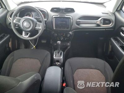 Zdjęcie 8 z 13 samochodu: 2023 JEEP RENEGADE LATITUDE VIN:ZACNJDB12PPP63638 - miniatura