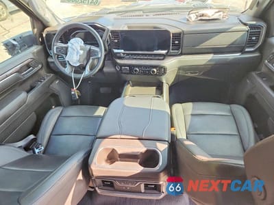Zdjęcie 8 z 13 samochodu: 2024 CHEVROLET SILVERADO K2500 HEAVY DUTY LTZ VIN:2GC4YPEY5R1124705 - miniatura