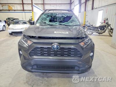 Piąte zdjęcie samochodu w środku: 2021 TOYOTA RAV4 XLE VIN:4T3RWRFVXMU027754 - miniatura