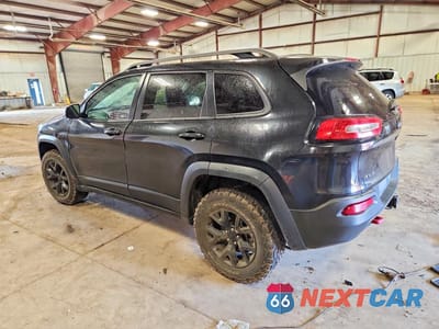 Drugie zdjęcie samochodu z przodu: 2016 JEEP CHEROKEE TRAILHAWK VIN:1C4PJMBSXGW109736 - miniatura